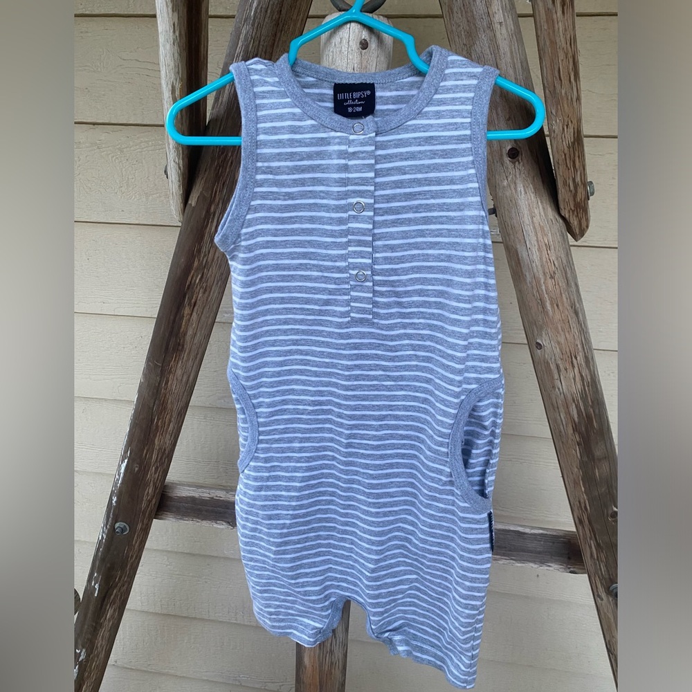 Little bipsy romper , 18-24M , used once , great condition
